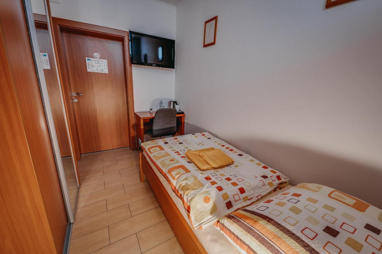 Hotel City Penzion Košice Exterior foto